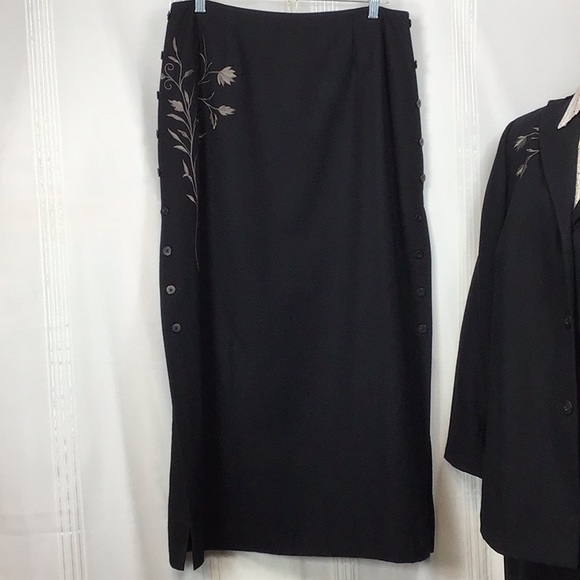 Maxi Skirt Suit Harve Benard Black Lightweight Wool Floral Embroidered - Picture 10 of 15